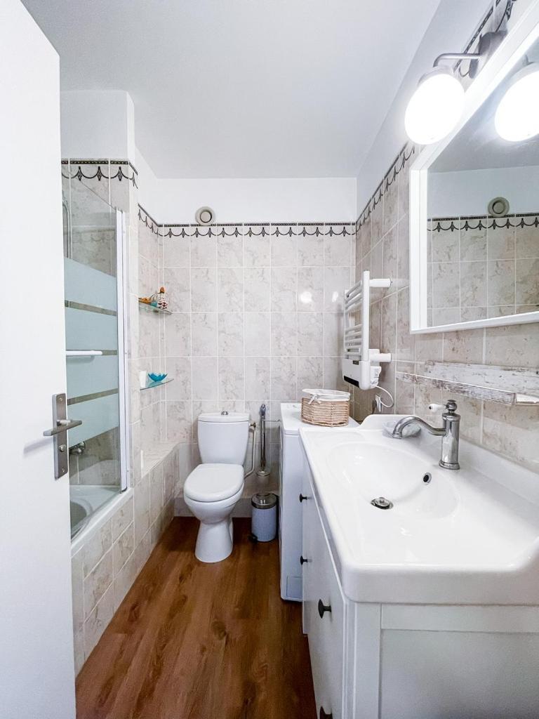 Le Nais - Proche Centre - Parking - Wifi Apartment Cassis Ngoại thất bức ảnh