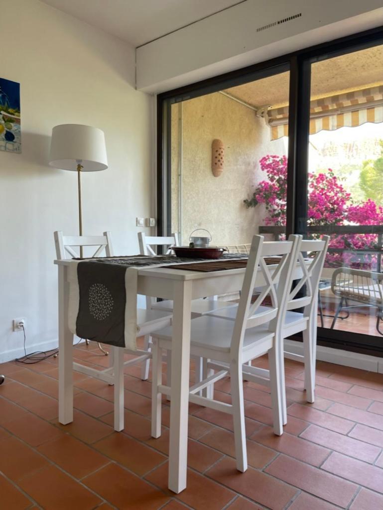 Le Nais - Proche Centre - Parking - Wifi Apartment Cassis Ngoại thất bức ảnh